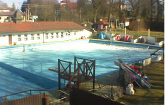 Imagen de vista previa de la cámara web Olešnice swimming pool